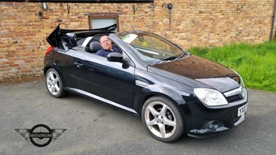 Lot 666 - 2007 VAUXHALL TIGRA EXCLUSIVE