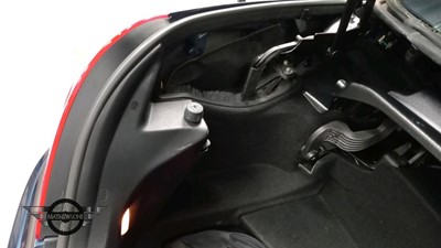 Lot 564 - 2005 MERCEDES SLK280 AUTO