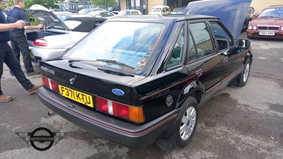 Lot 95 - 1989 FORD ESCORT LX