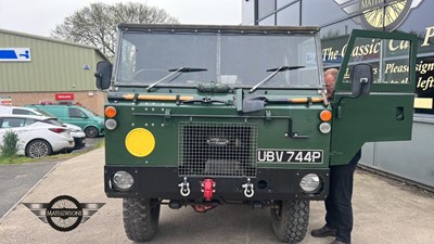 Lot 298 - 1976 LAND ROVER 101