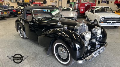 Lot 621 - 1946 TRIUMPH ROADSTER