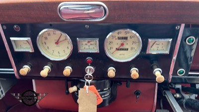 Lot 422 - 1953 WOLSELEY 4/44