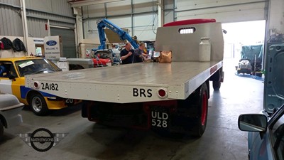 Lot 71 - 1957 ALBION CHEIFTAIN