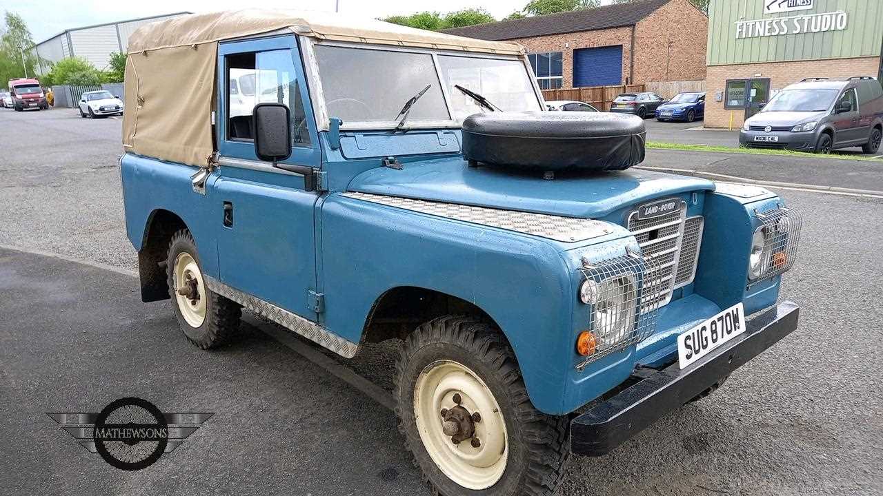 Lot 638 - 1981 LAND ROVER 88