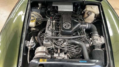 Lot 7 - 1995  MG RV8