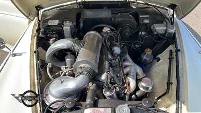 Lot 696 - 1961 ROVER 100