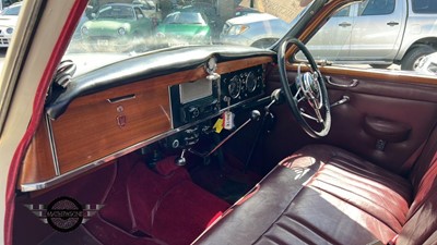 Lot 696 - 1961 ROVER 100