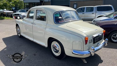 Lot 696 - 1961 ROVER 100