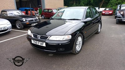 Lot 585 - 1998 VAUXHALL VECTRA SRI 140