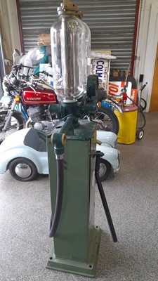 Lot 661 - HAMMOND PETROL PUMP