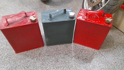 Lot 121 - 3X PETROL CANS