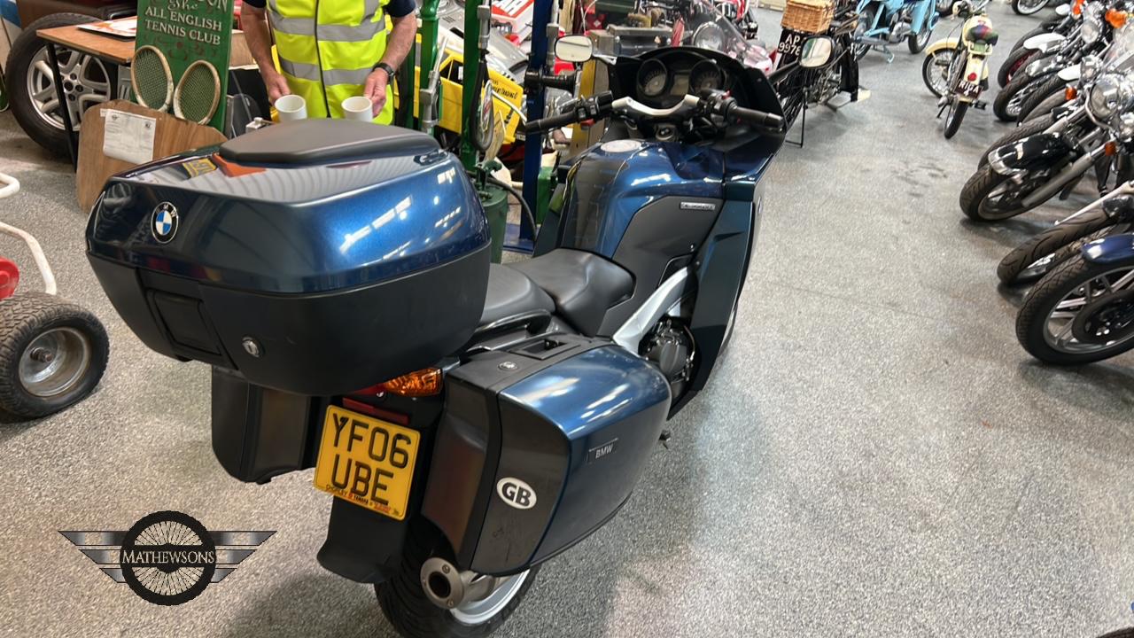 Piastre per montare borse su valigie originali BMW R1250GS Givi S375