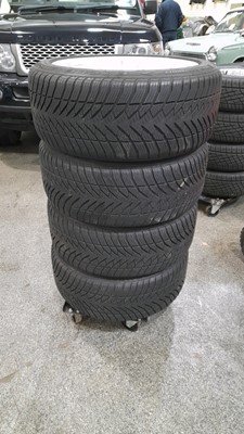 Lot 395 - BMW ALLOY WHEELS WITH WINTER TYRES  GOOD YEAR 225/45 R 17