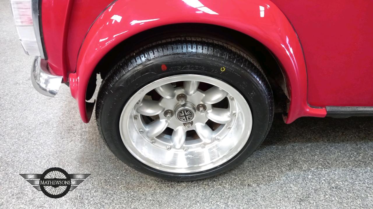 Lot 40 - 1989 AUSTIN MINI RACING FLAME