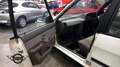 Lot 365 - 1991 ROVER MAESTRO CLUBMAN