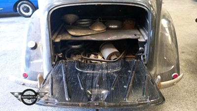 Lot 196 - 1938 AUSTIN SALOON