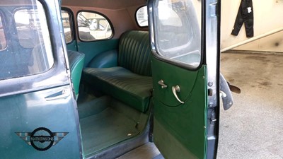 Lot 196 - 1938 AUSTIN SALOON