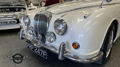 Lot 346 - 1968 DAIMLER V8 250