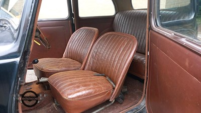 Lot 430 - 1947 MORRIS 8