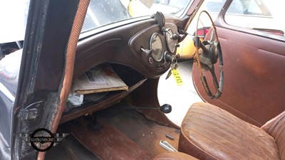 Lot 430 - 1947 MORRIS 8