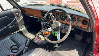 Lot 646 - 1977 TRIUMPH STAG AUTO