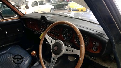 Lot 636 - 1967 JAGUAR 420