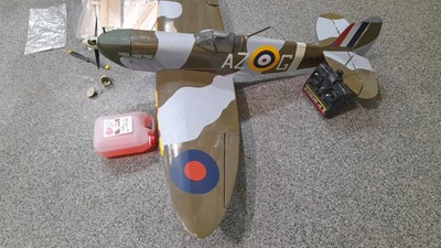 Lot 591 - MODEL RADIO CONTROLLED SPITFIRE