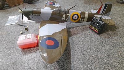 Lot 591 - MODEL RADIO CONTROLLED SPITFIRE