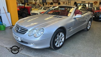 Lot 750 - 2002 MERCEDES SL 500 AUTO