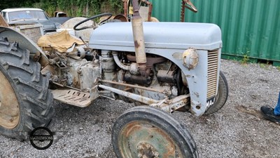 Lot 352 - MASSEY FERGUSON TIPPER