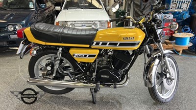 Lot 674 - 1976 YAMAHA RD400D