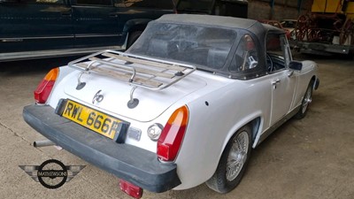 Lot 394 - 1976 MG MIDGET 1500