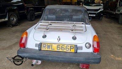 Lot 394 - 1976 MG MIDGET 1500