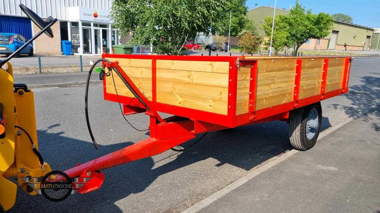 Lot 298 - MASSEY FERGUSON TIPPER TRAILER