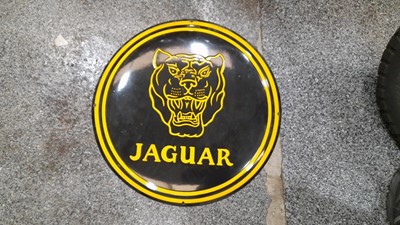 Lot 647 - JAGUAR ROUND SIGN 19" DIAMETER