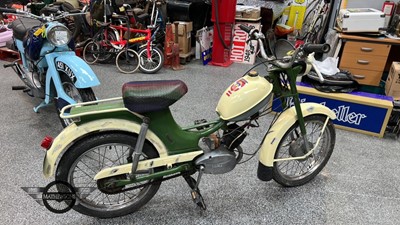 Lot 14 - 1970 RIGA 4