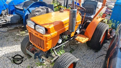 Lot 529 - KUBOTA TRACTOR B1550