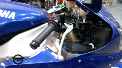 Lot 381 - 1999 YAMAHA YZF-R1