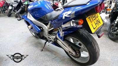 Lot 381 - 1999 YAMAHA YZF-R1