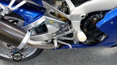 Lot 381 - 1999 YAMAHA YZF-R1