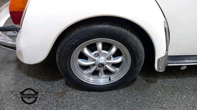 Lot 112 - 1976 VOLKSWAGEN 1303 BEETLE