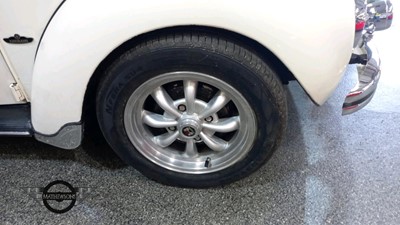 Lot 112 - 1976 VOLKSWAGEN 1303 BEETLE