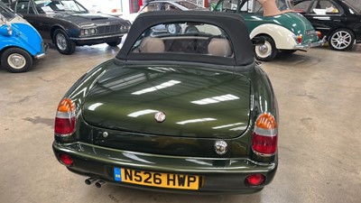 Lot 382 - 1995 MG RV8