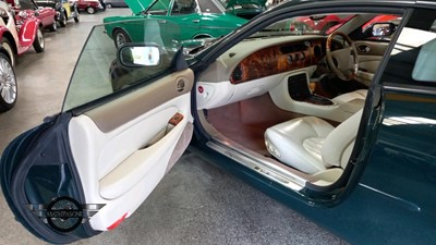 Lot 354 - 2000 JAGUAR XK8 COUPE AUTO