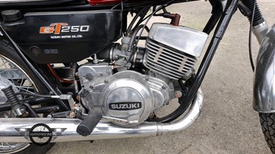 Lot 46 - 1978 SUZUKI GT250