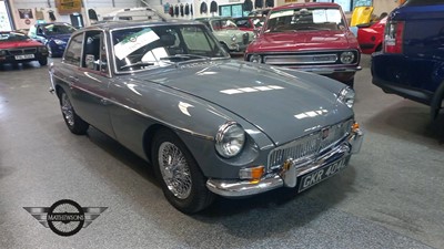 Lot 512 - 1972 MG B GT