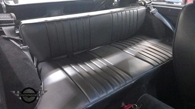 Lot 512 - 1972 MG B GT