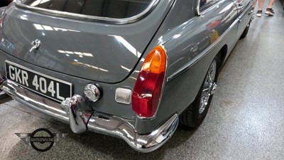 Lot 512 - 1972 MG B GT