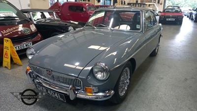 Lot 512 - 1972 MG B GT