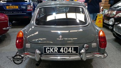 Lot 512 - 1972 MG B GT